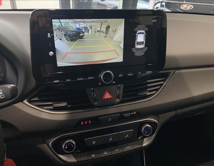 Hyundai i30 36