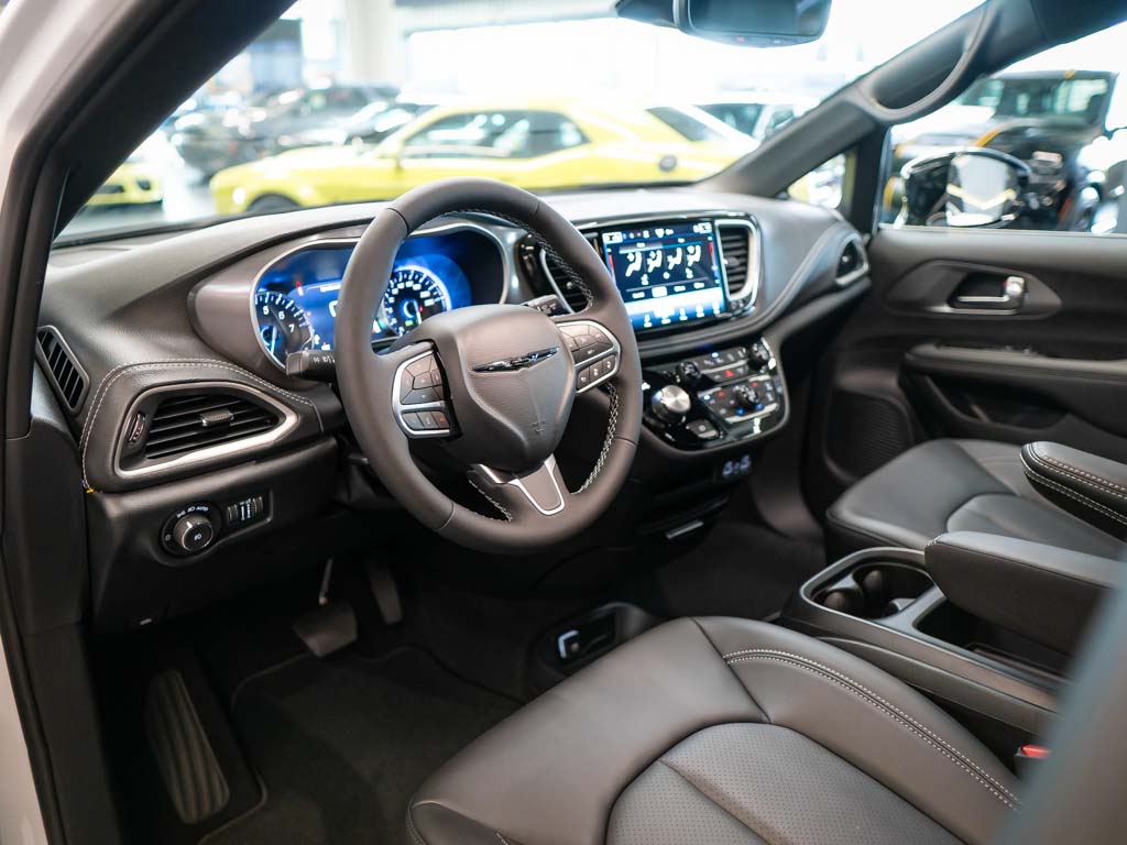 Chrysler Pacifica
