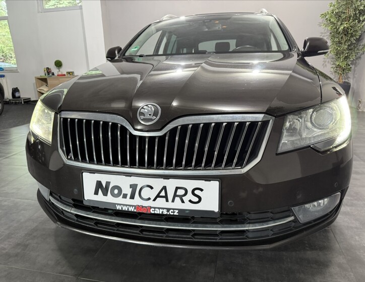 Škoda Superb 27