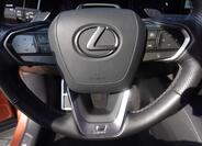 Lexus RX 500h 32