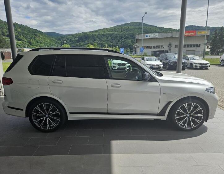 BMW X7 7