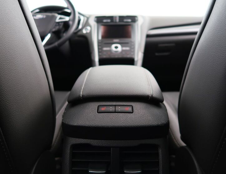Ford Mondeo 31