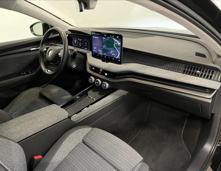 Škoda Superb 22
