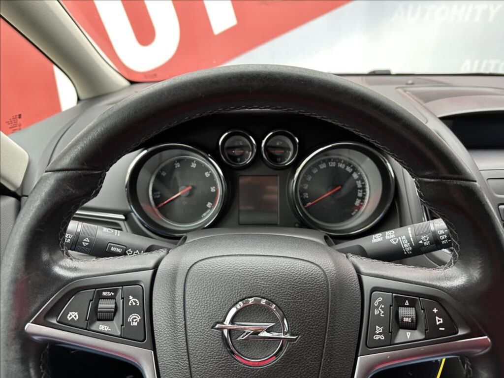 Opel Zafira 17