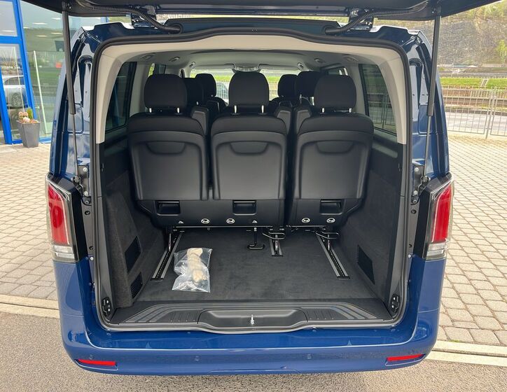 Mercedes-Benz Vito 16