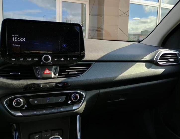 Hyundai i30 6