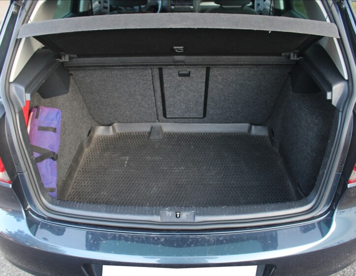 Volkswagen Golf 20