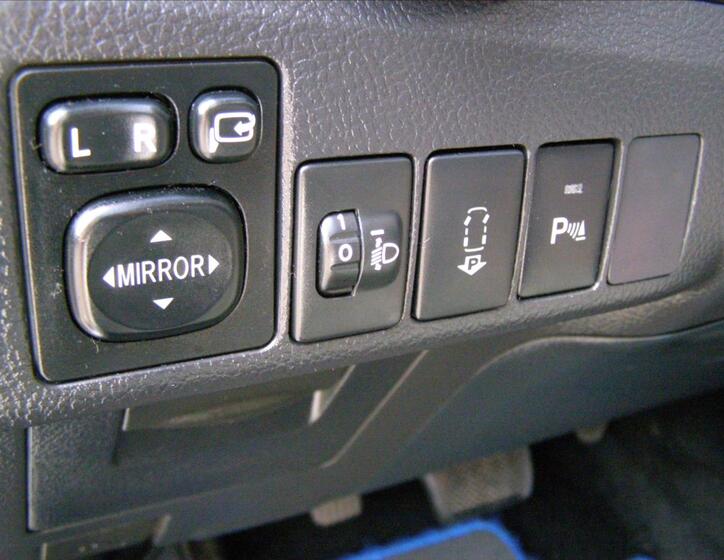 Toyota Auris 15