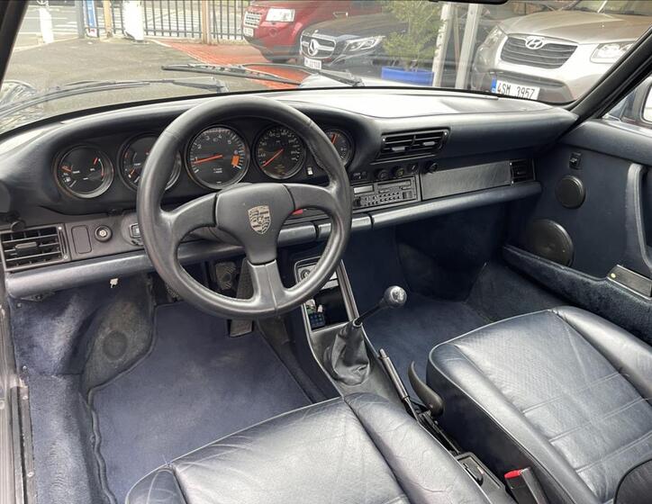 Porsche 911 12