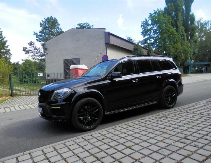 Mercedes-Benz GL 2