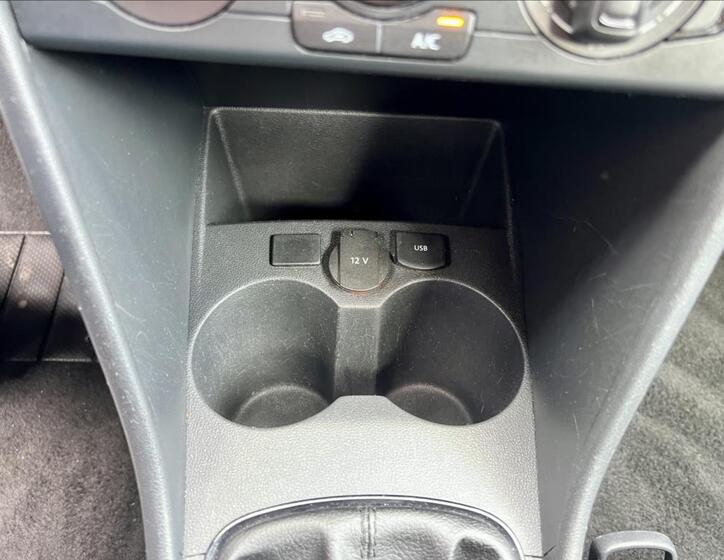 Volkswagen Polo 29