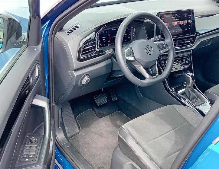 Volkswagen T-Roc 5