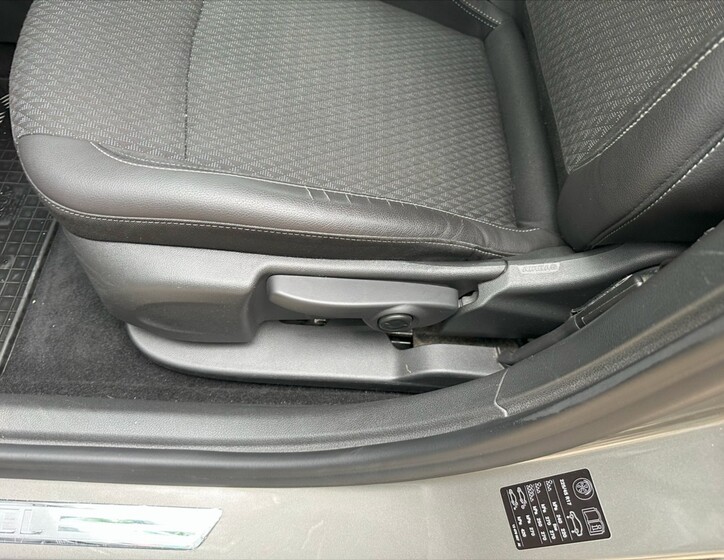 Opel Astra 19