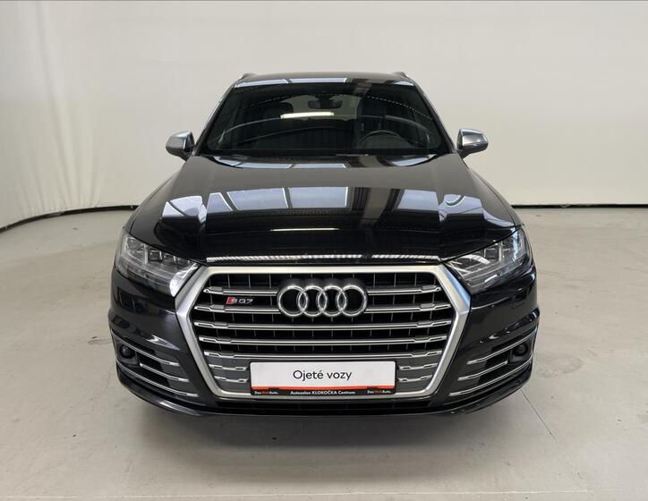 Audi SQ7 4