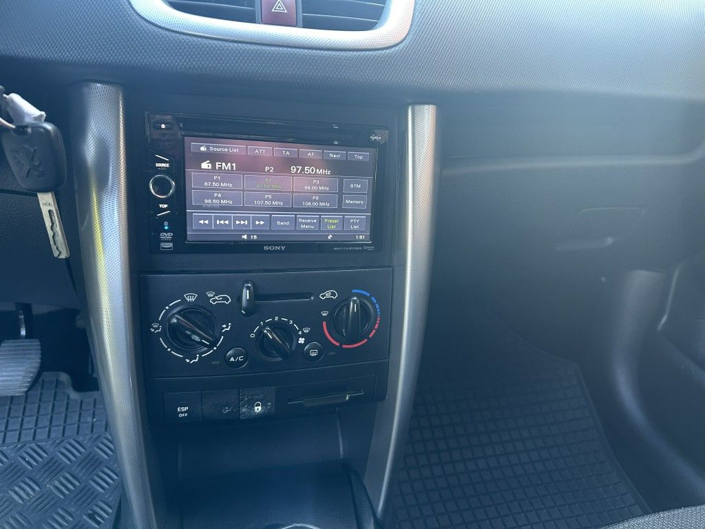 Peugeot 207