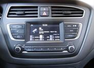 Hyundai i20 20