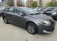 Toyota Avensis 16
