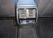 Volkswagen Passat 10