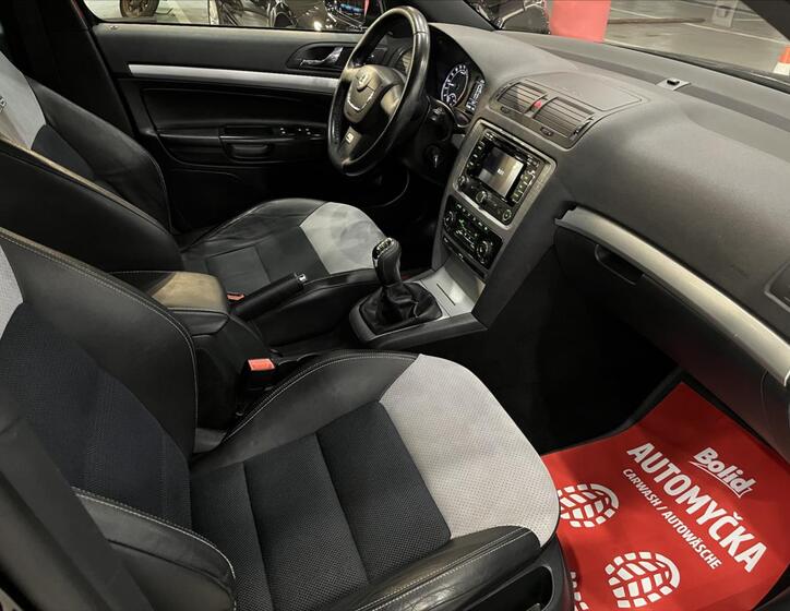 Škoda Octavia 11