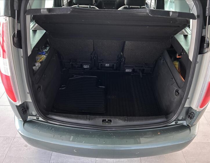 Škoda Roomster 22