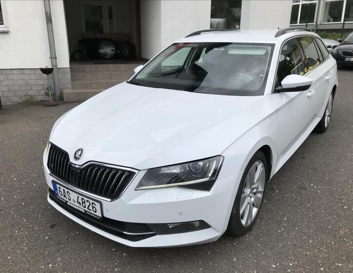 Škoda Superb 4