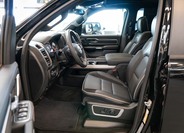 Dodge RAM 14