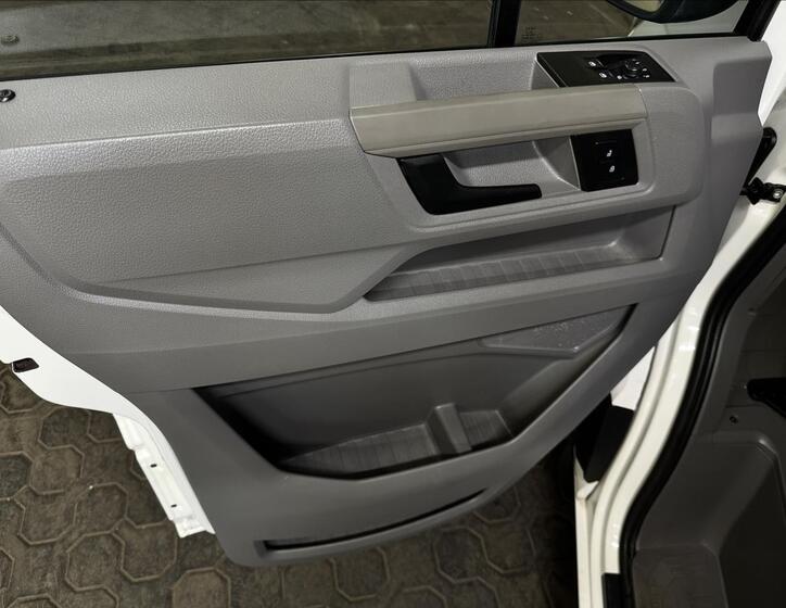 Volkswagen Crafter 14