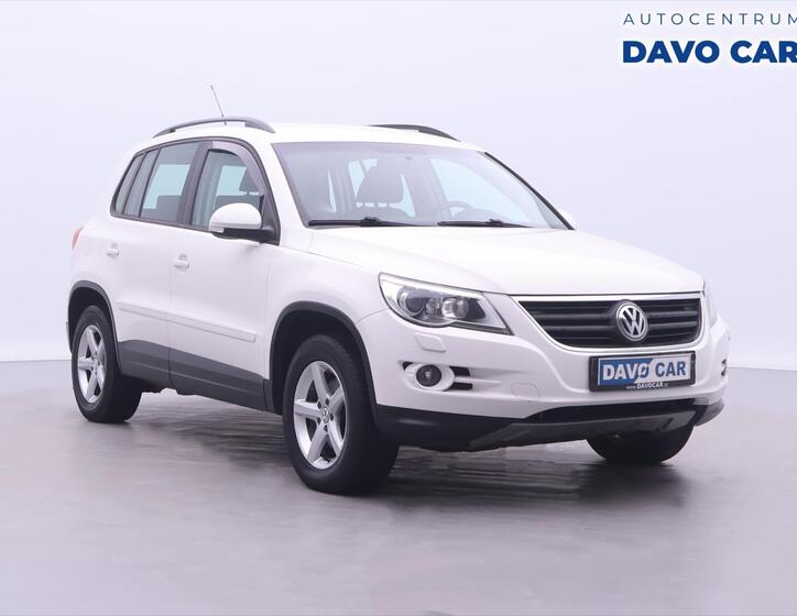 Volkswagen Tiguan 1