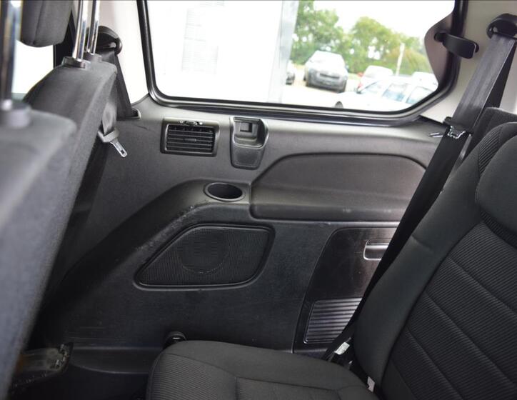Ford Galaxy 31