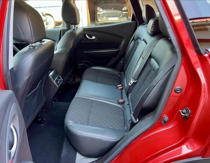 Renault Kadjar 12