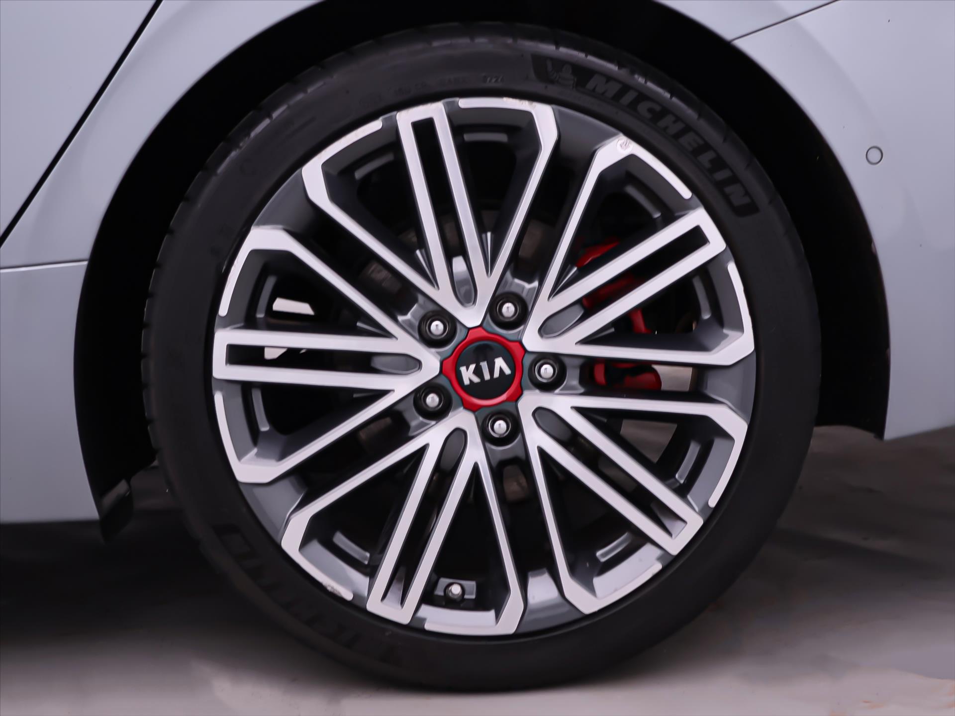 KIA ProCeed