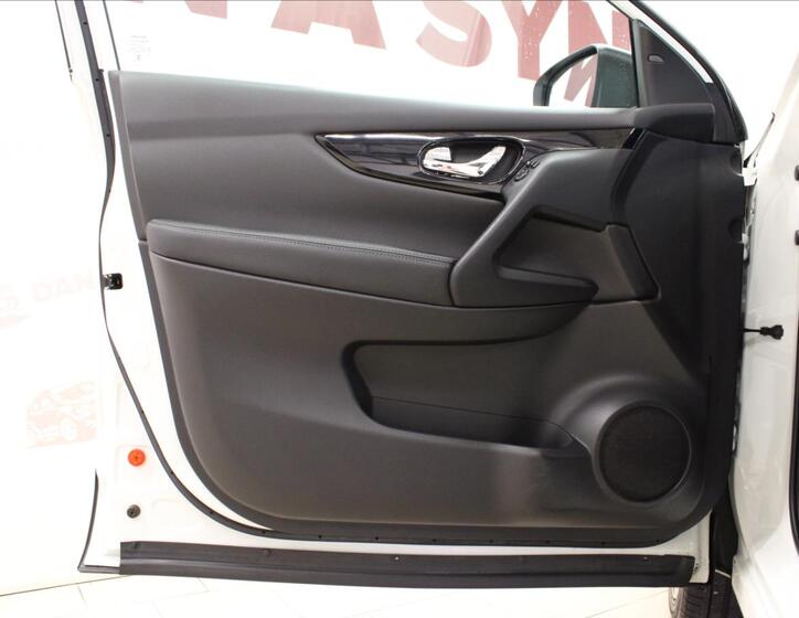 Nissan Qashqai 9