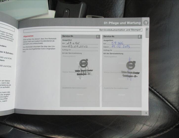 Volvo XC70 15