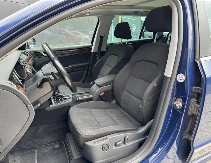 Škoda Superb 13
