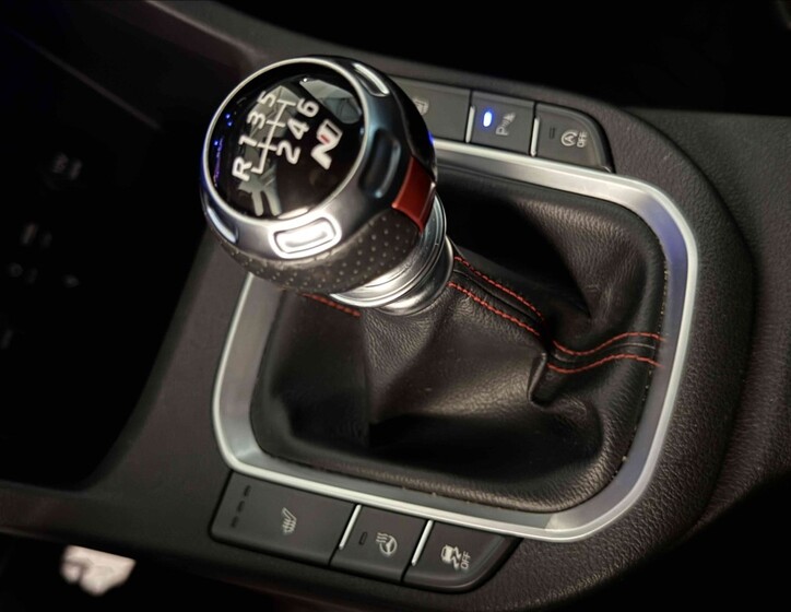 Hyundai i30 14