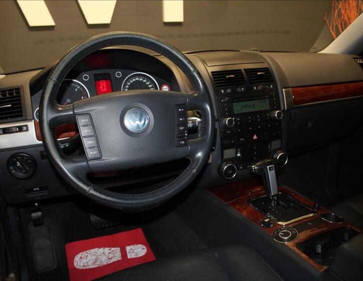 Volkswagen Touareg 24