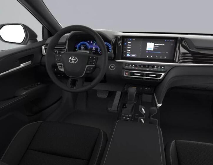 Toyota Camry 5