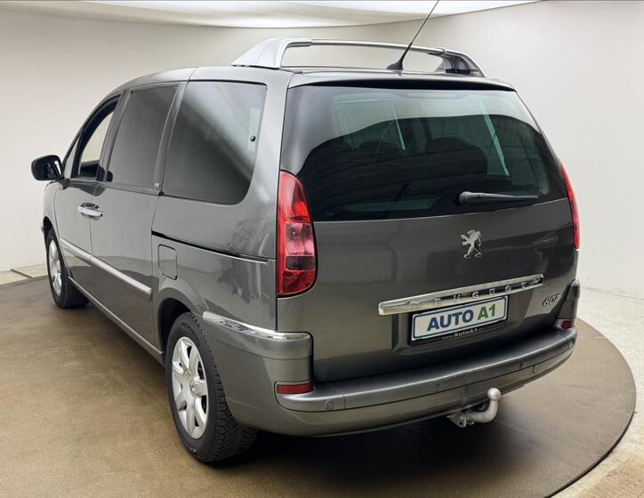 Peugeot 807 6