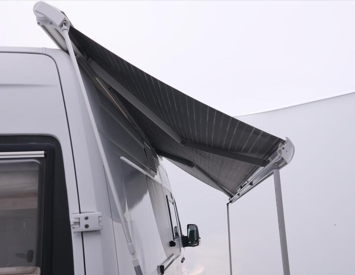 Mercedes-Benz Sprinter 55