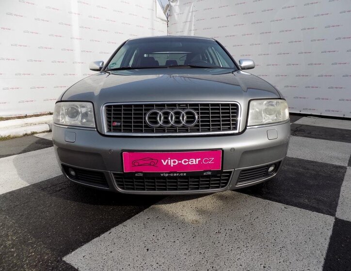 Audi S6 5