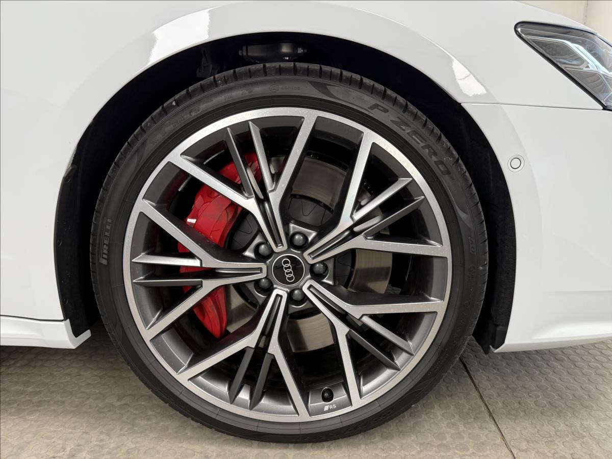 Audi S7