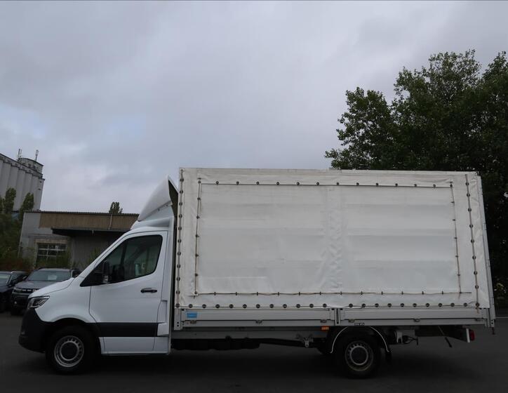 Mercedes-Benz Sprinter 6