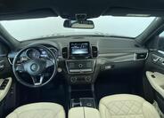 Mercedes-Benz GLS 12