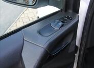 Mercedes-Benz Vito 16