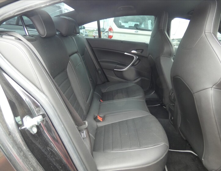 Opel Insignia 14