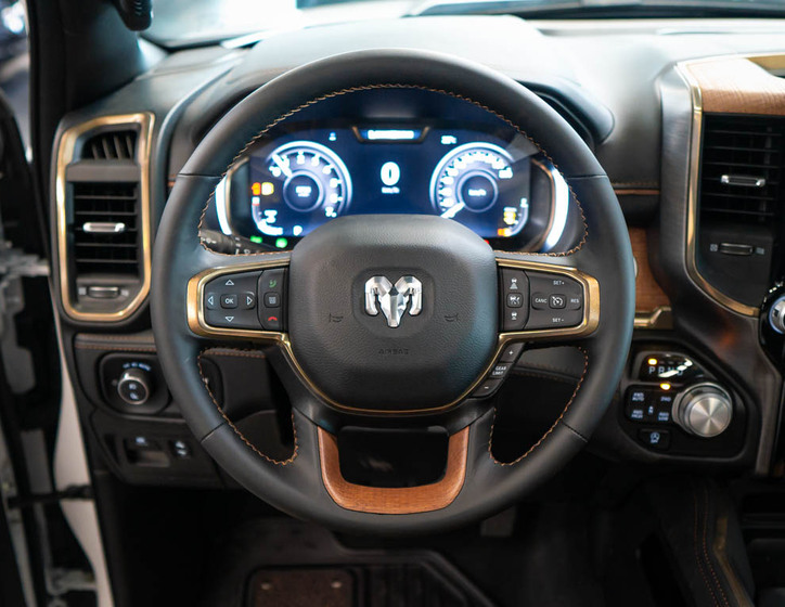 Dodge RAM 14