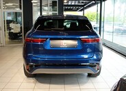 Jaguar F-Pace 5