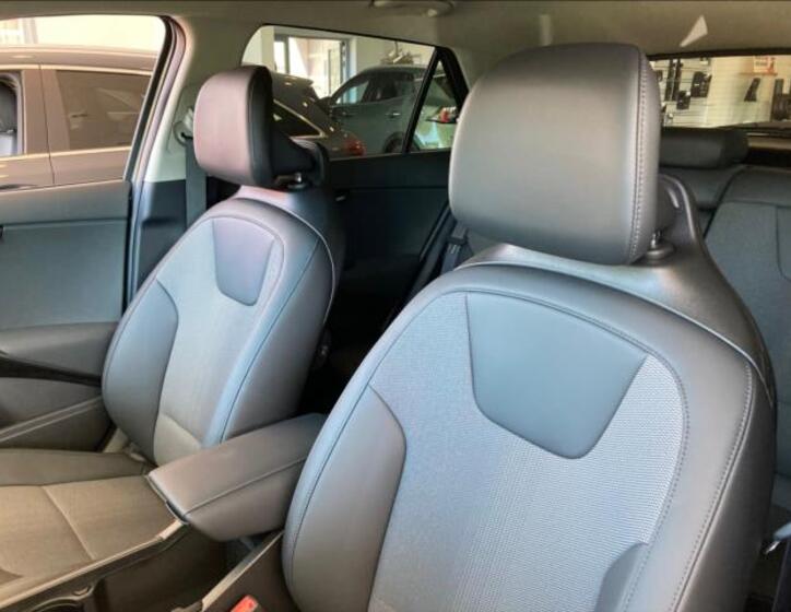 KIA Niro 10