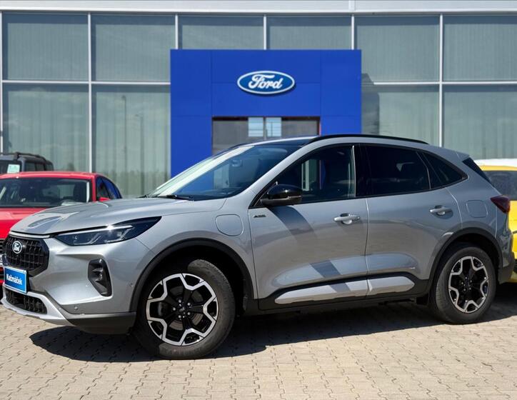 Ford Kuga 1