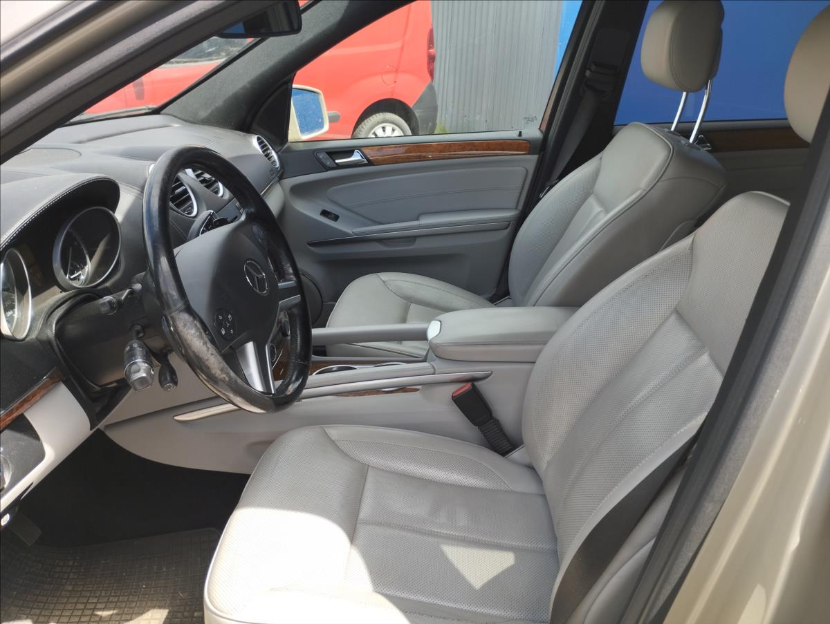 Mercedes-Benz GL